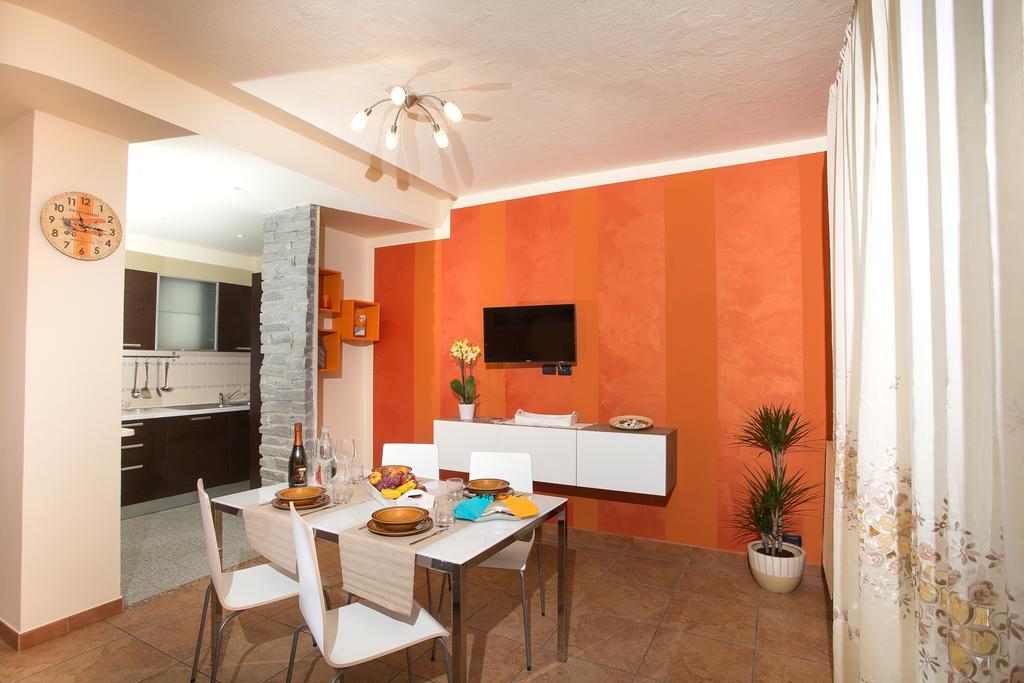 Casa Vacanze La Nautica Baveno Exterior photo